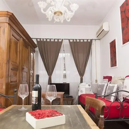 Le Fate Apartments